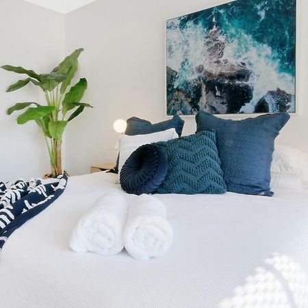 Lux 2Br Apt On Hindmarsh Sq-Pool-Gym-Sauna-Parking Adelaide Esterno foto